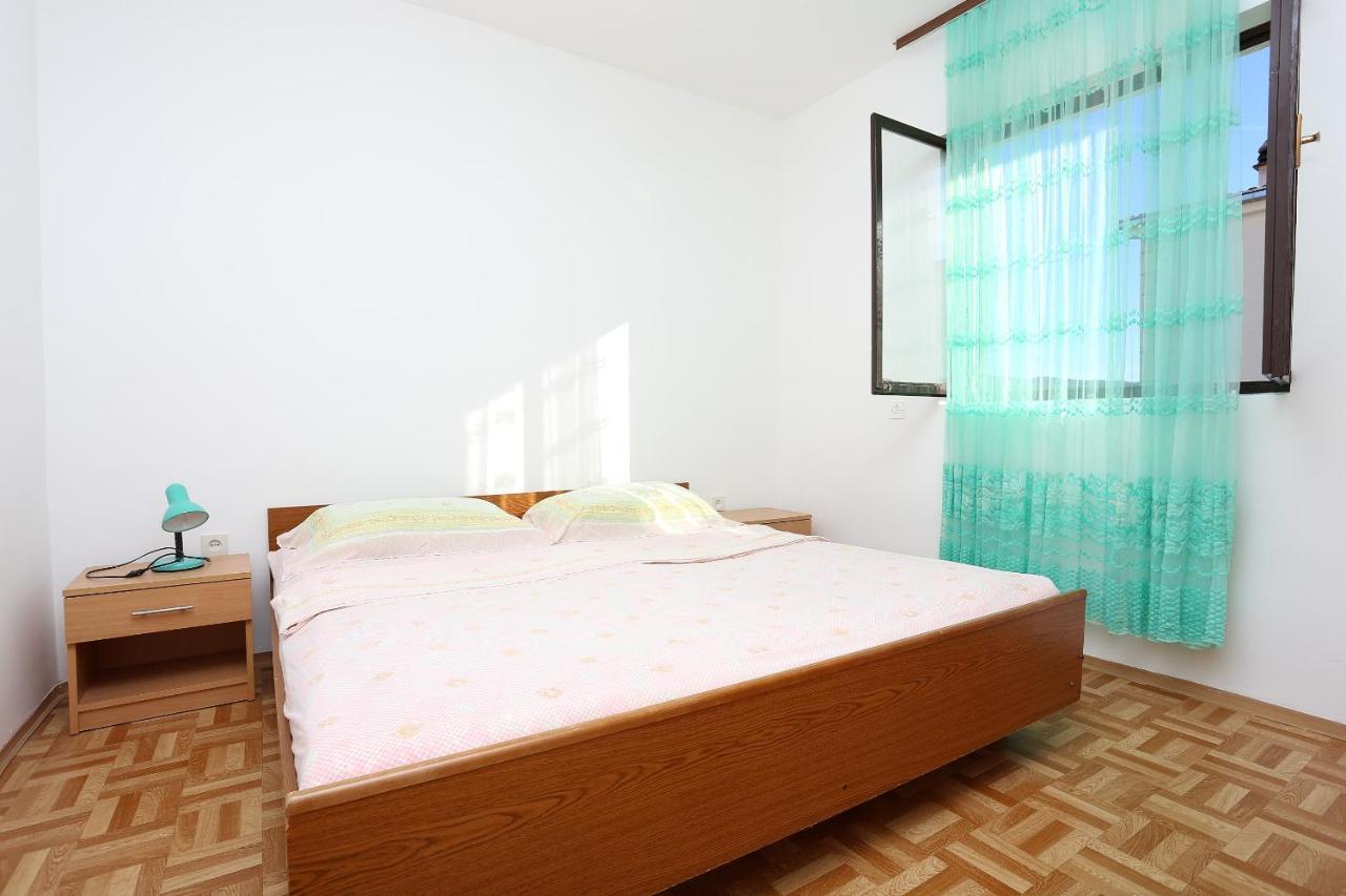 Apartments By The Sea Rogoznica - 10338 Exterior foto